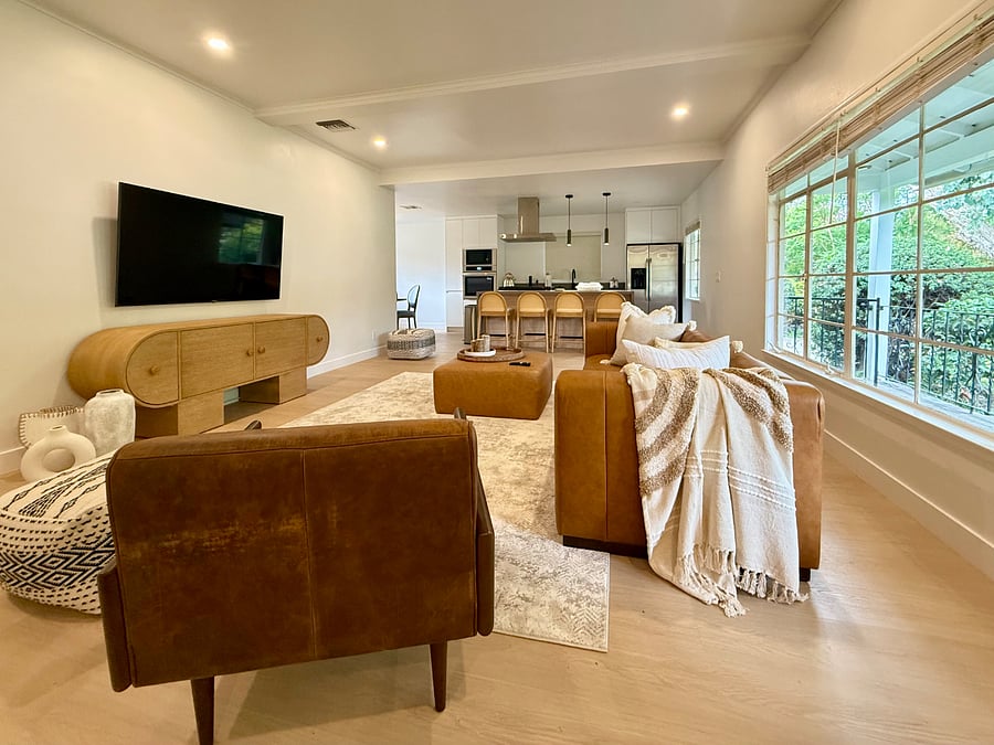 Furnished Finder property 1022781_1 photo 2