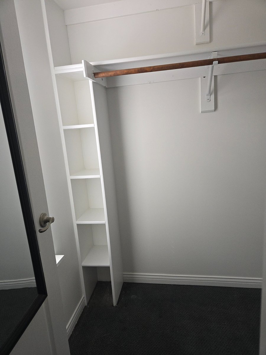 Bedrm 3 (closet 2)