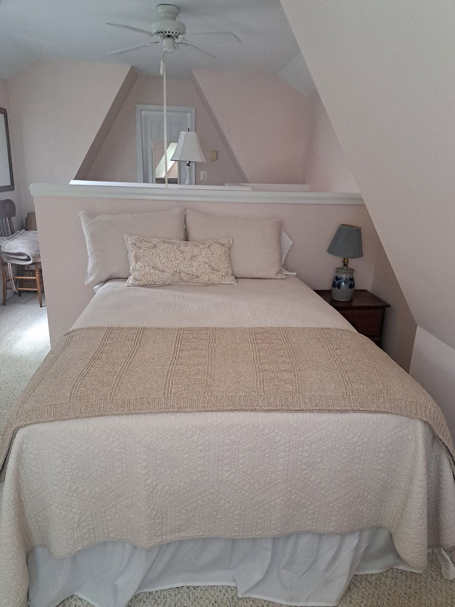Furnished Finder property 1022810_1 photo 8