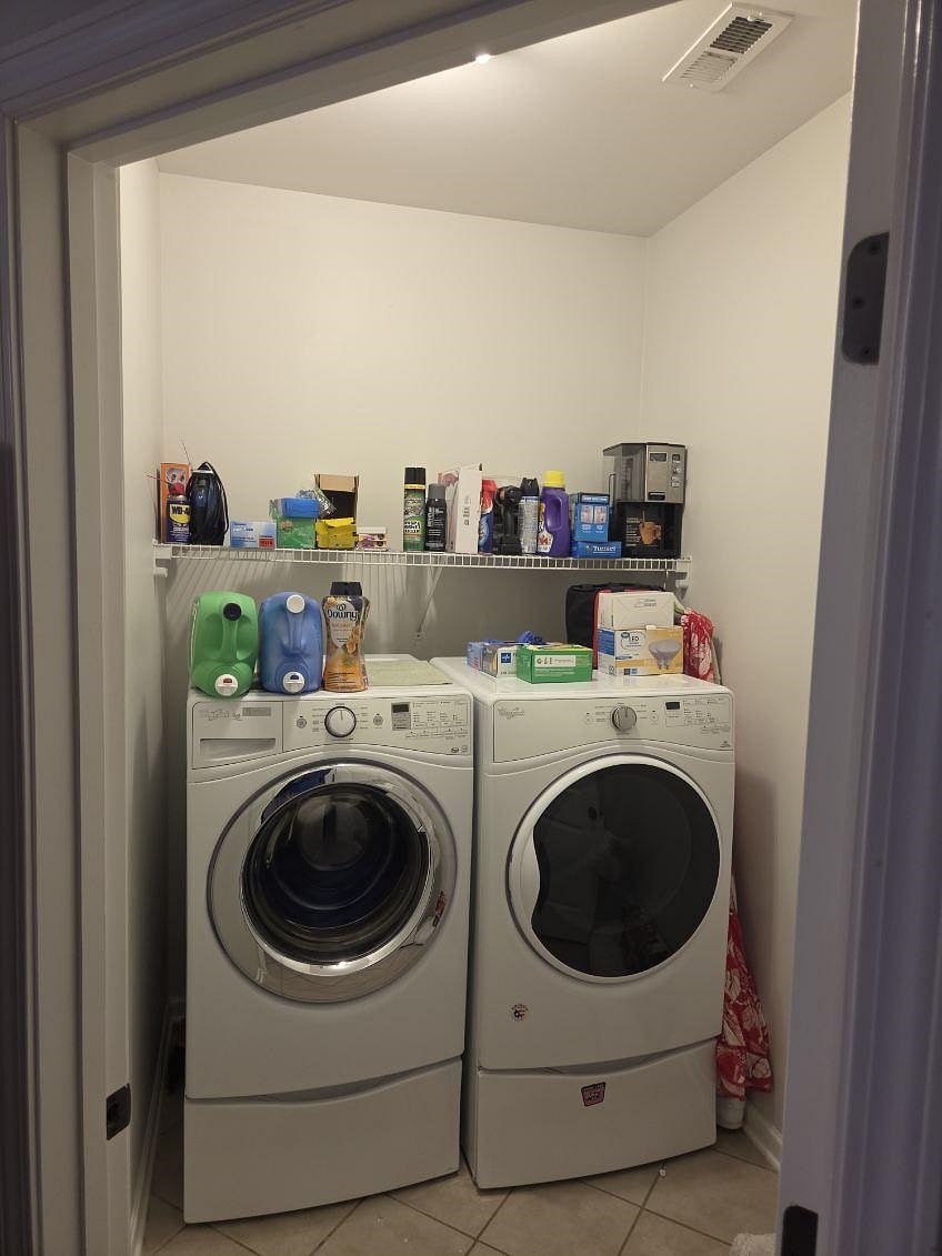 Furnished Finder property 1022813_1 photo 9