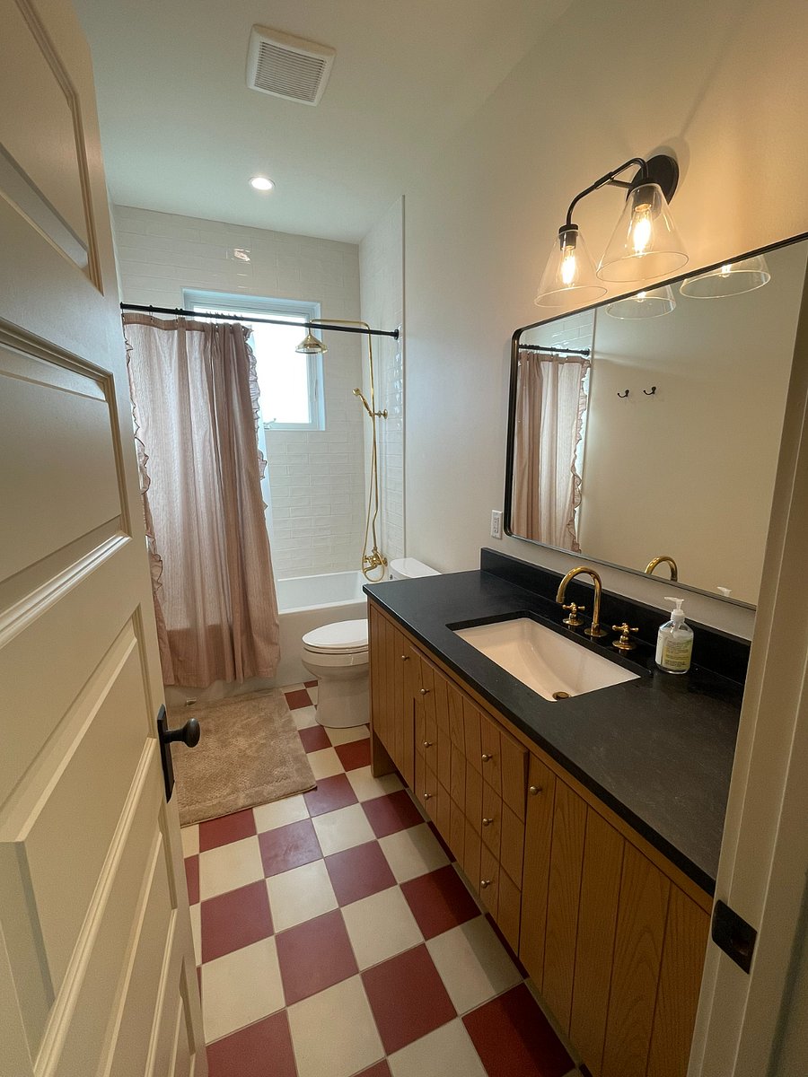 Furnished Finder property 1022844_1 photo 11