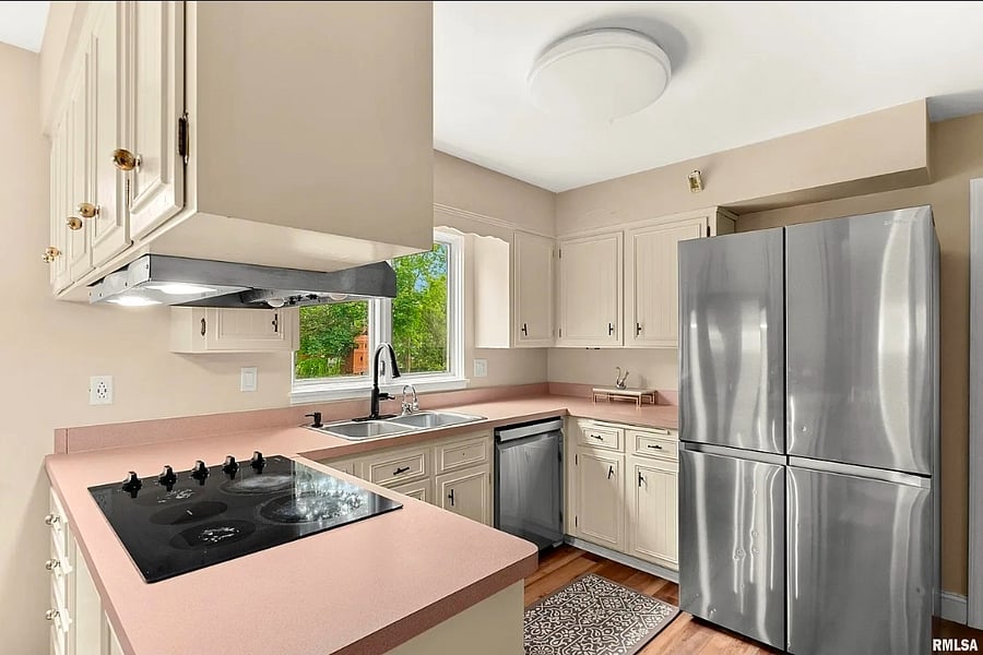 Furnished Finder property 1022851_1 photo 7