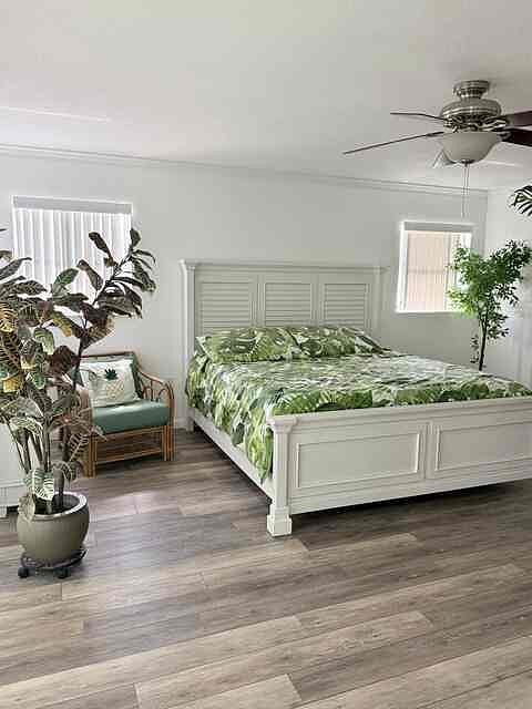 master bed room