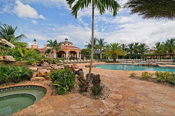 Hot tub and pool