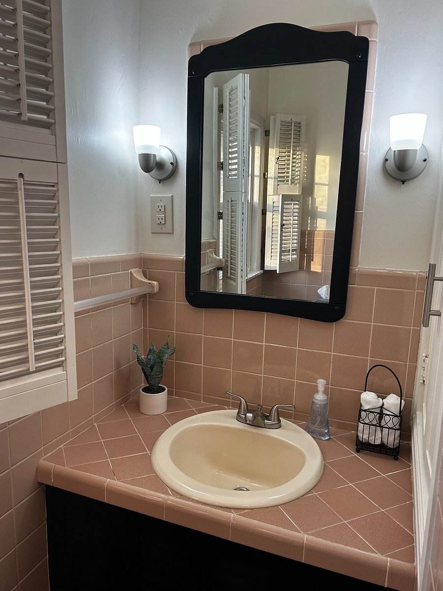 Full bathroom on main level with shower