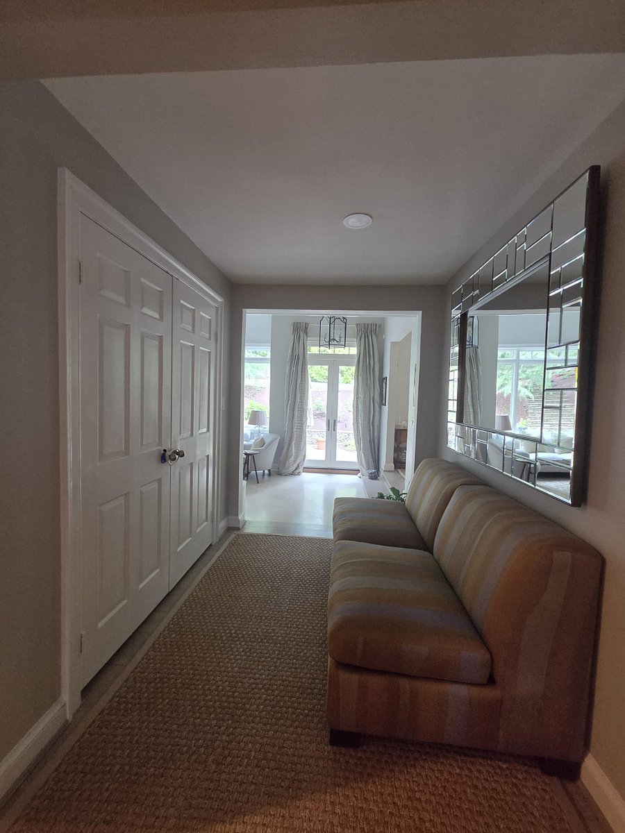 Furnished Finder property 1022878_1 photo 3