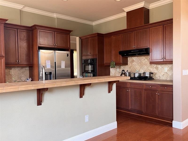 Full Chef's Kitchen