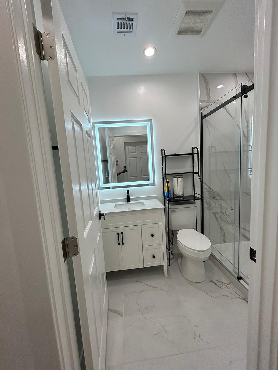 Furnished Finder property 1022930_1 photo 23