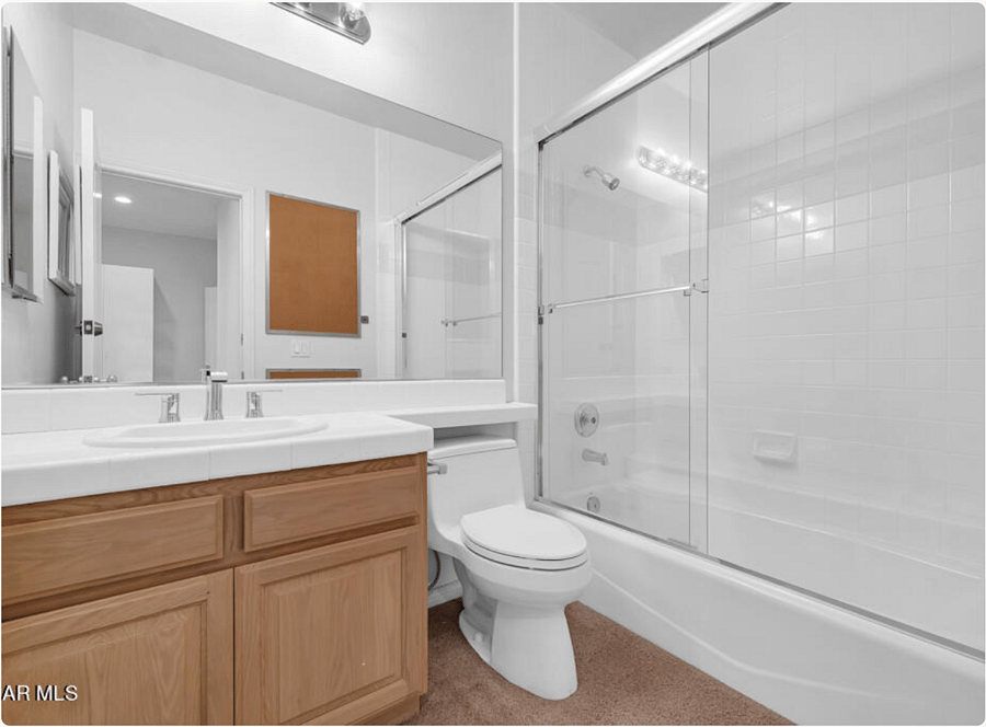 En-Suite Bath for Bedroom #3