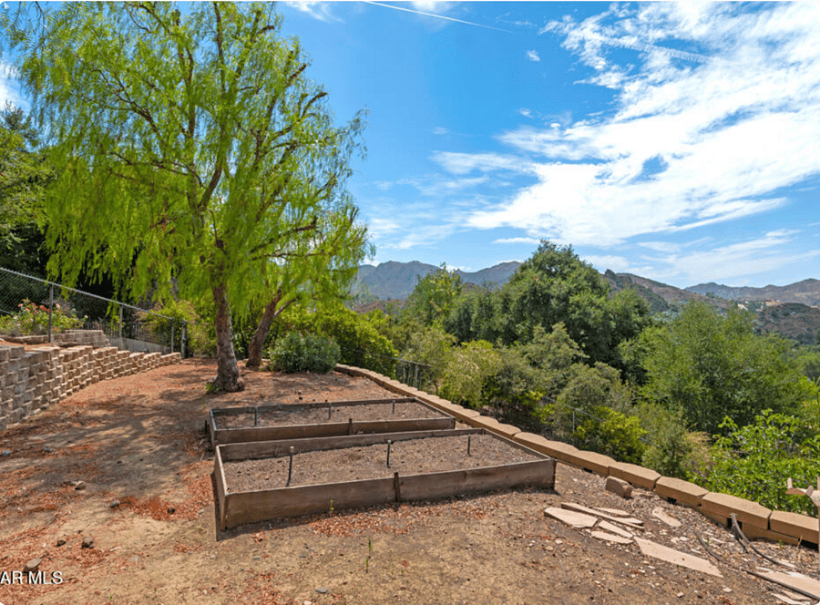 Furnished Finder property 1022976_1 photo 24