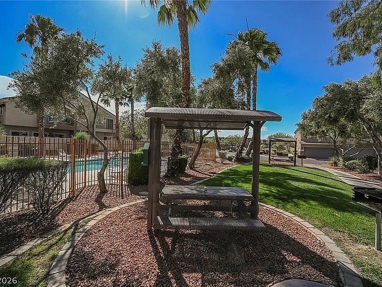 Furnished Finder property 1022977_1 photo 14