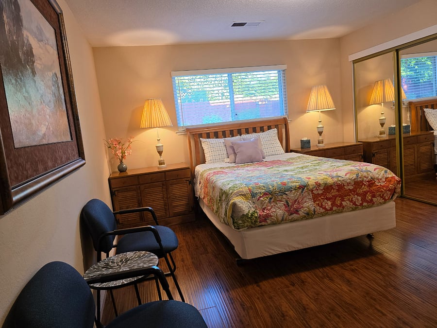 Furnished Finder property 1022979_1 photo 9