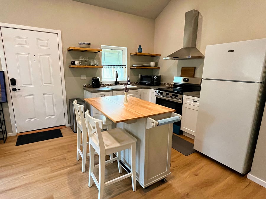 Furnished Finder property 1022981_1 photo 5
