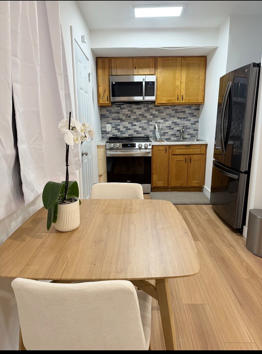 Furnished Finder property 1022993_1 photo 3