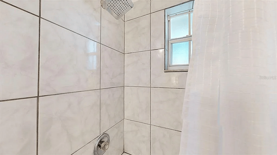Furnished Finder property 1023005_1 photo 31