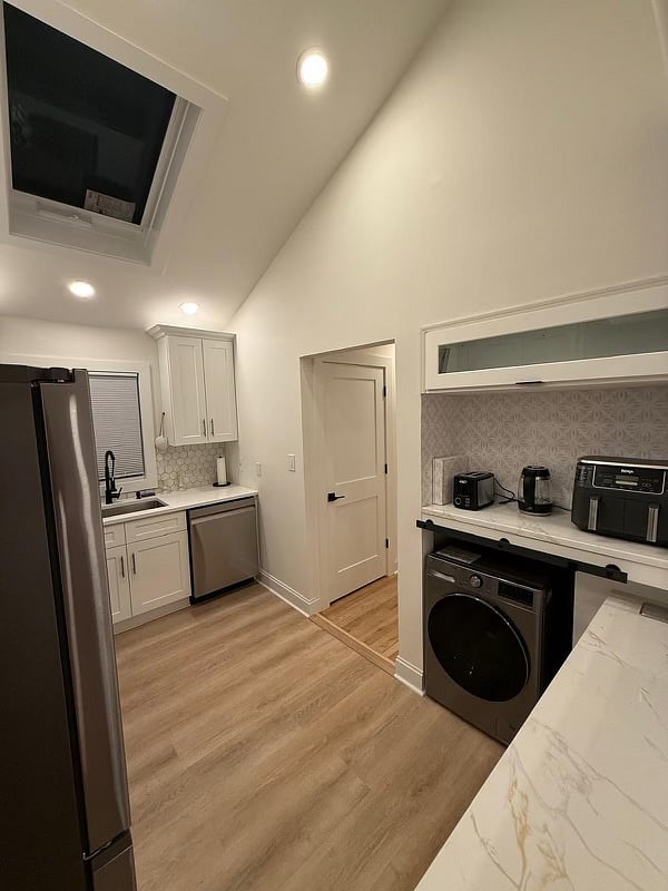Furnished Finder property 1023017_1 photo 3