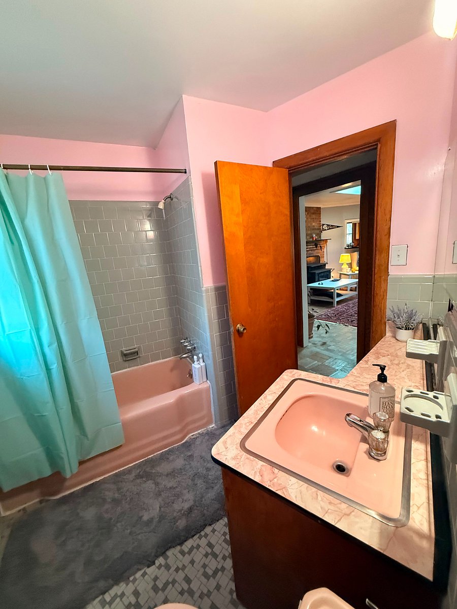 Furnished Finder property 1023018_1 photo 4