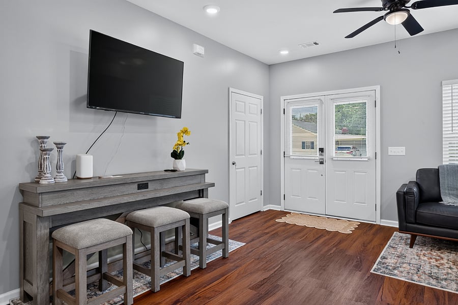 Furnished Finder property 1023024_1 photo 1