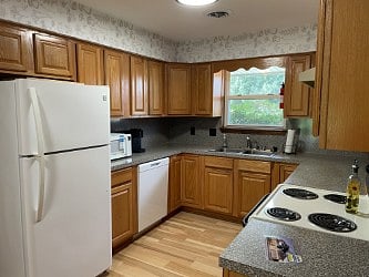Furnished Finder property 1023028_1 photo 8
