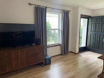Furnished Finder property 1023028_1 photo 9