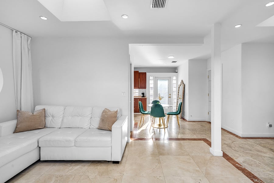 Furnished Finder property 1023030_1 photo 4