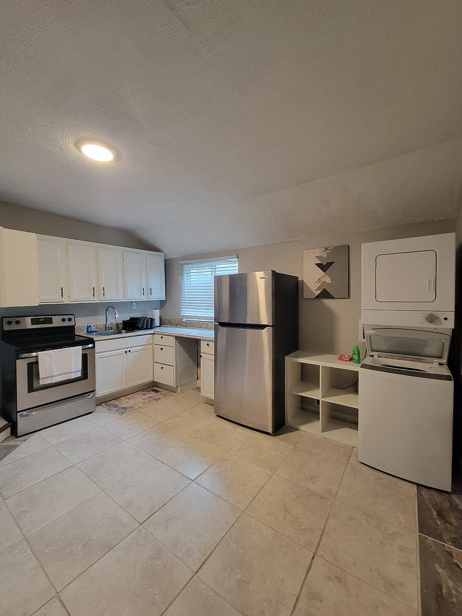 Furnished Finder property 1023041_1 photo 8