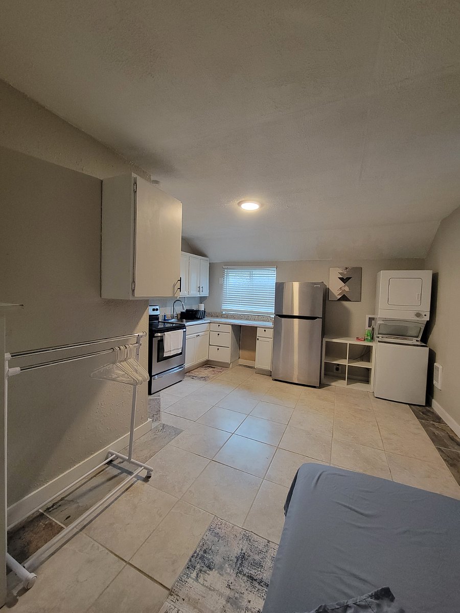 Furnished Finder property 1023041_1 photo 9