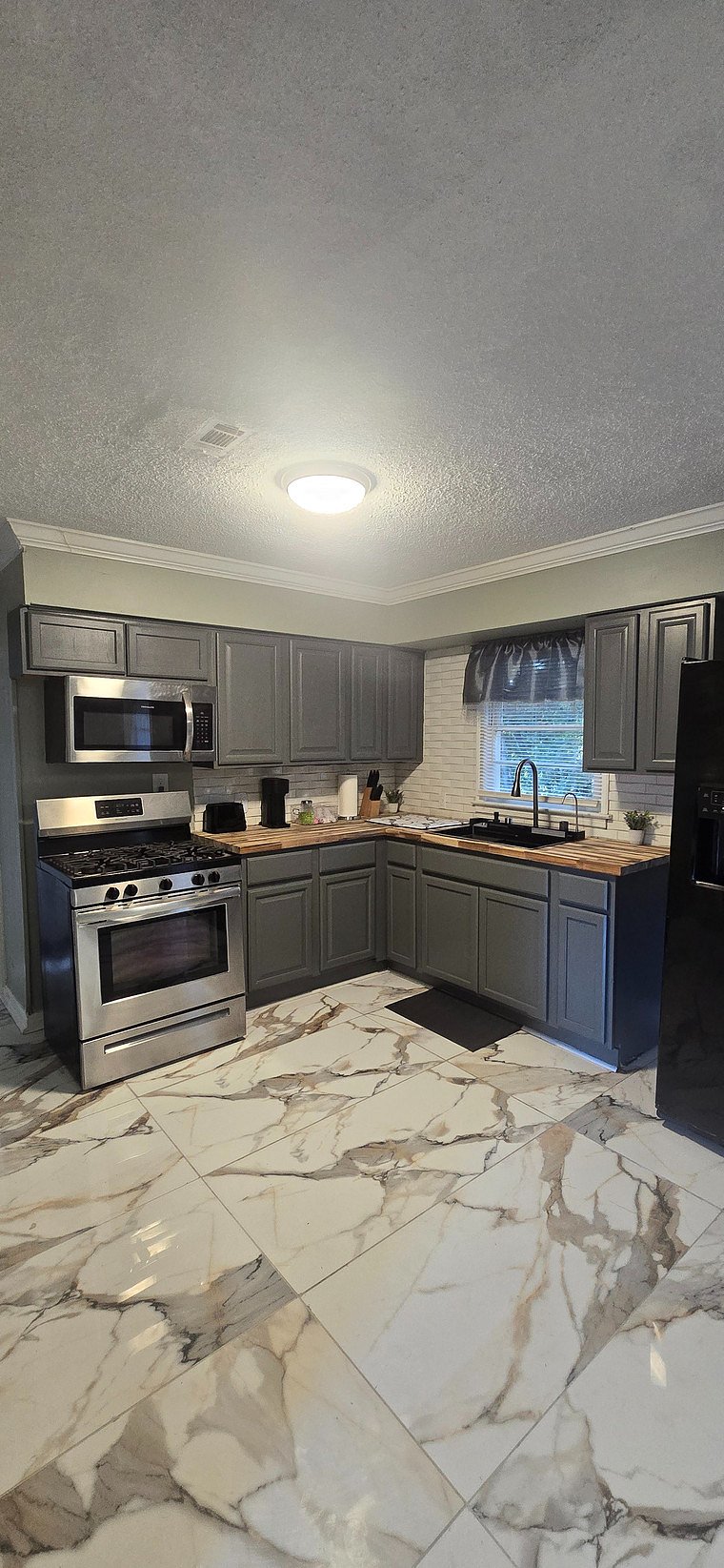 Furnished Finder property 1023046_1 photo 6