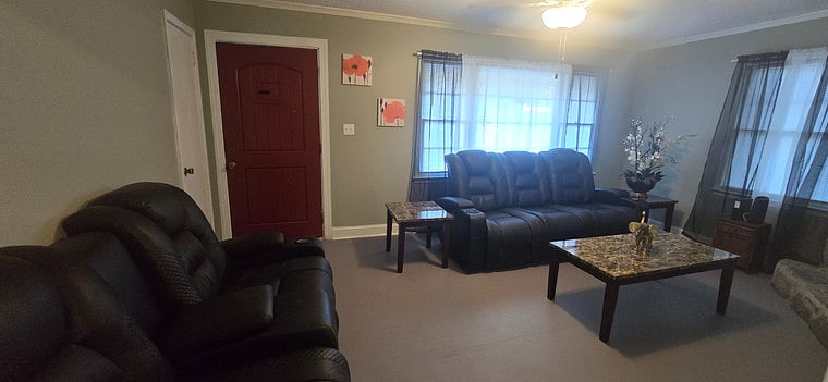 Furnished Finder property 1023046_1 photo 8