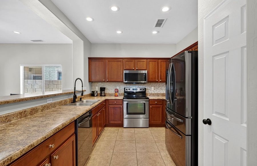 Furnished Finder property 1023047_1 photo 3