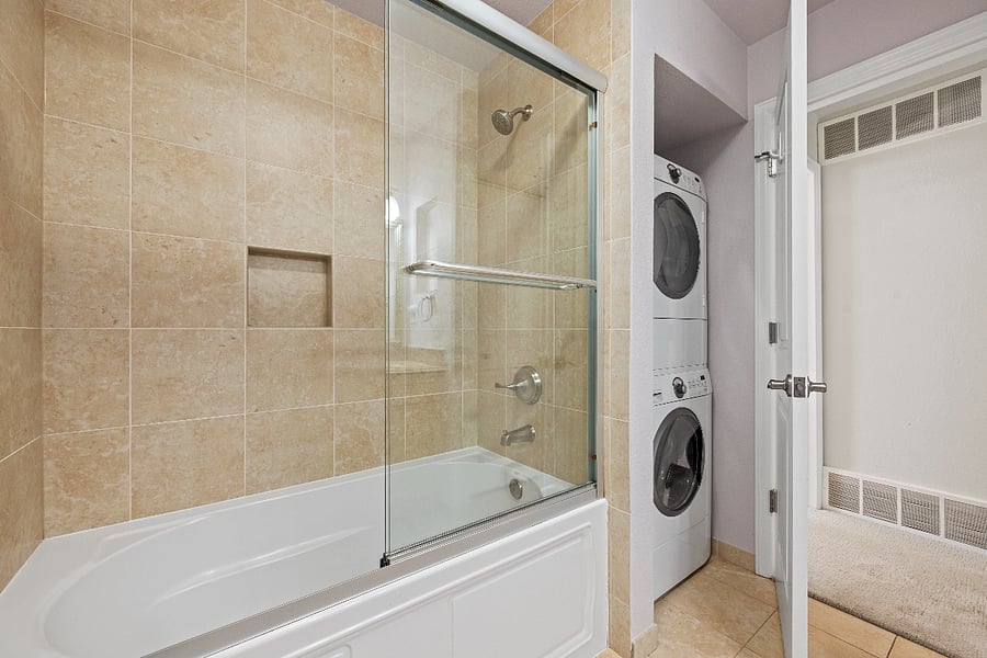 In-unit laundry