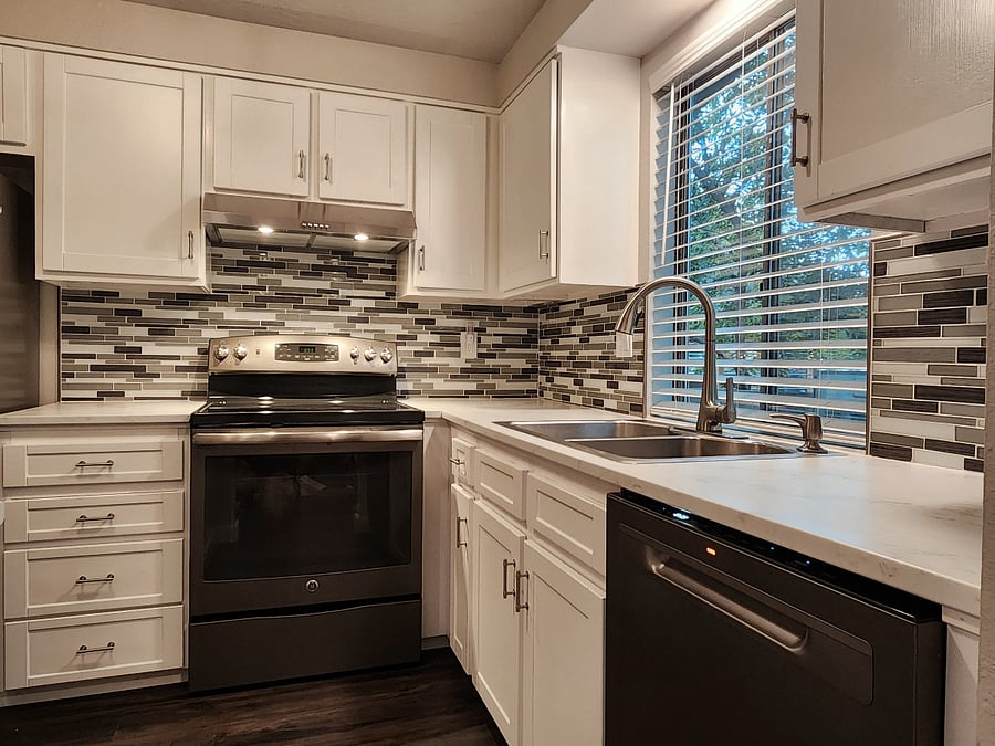 Furnished Finder property 1023075_1 photo 3