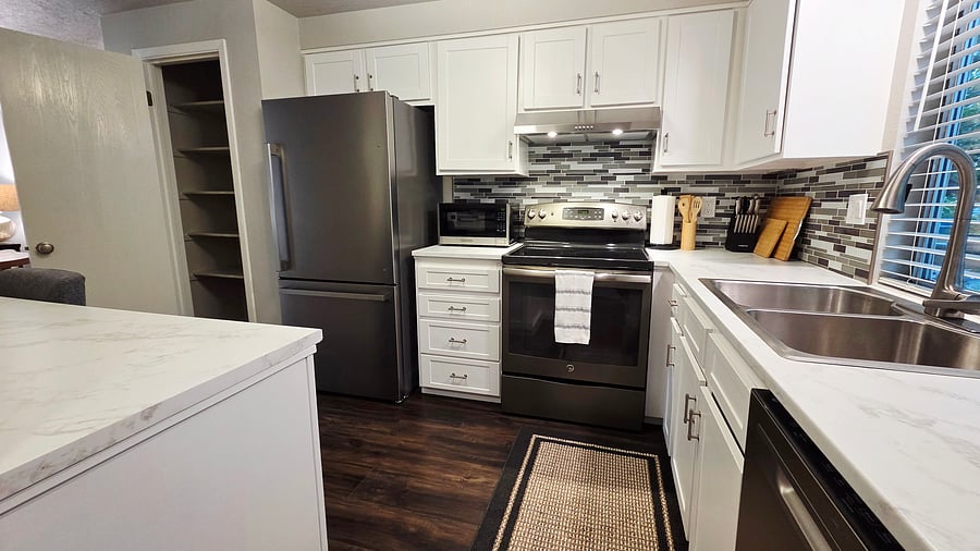 Furnished Finder property 1023075_1 photo 4