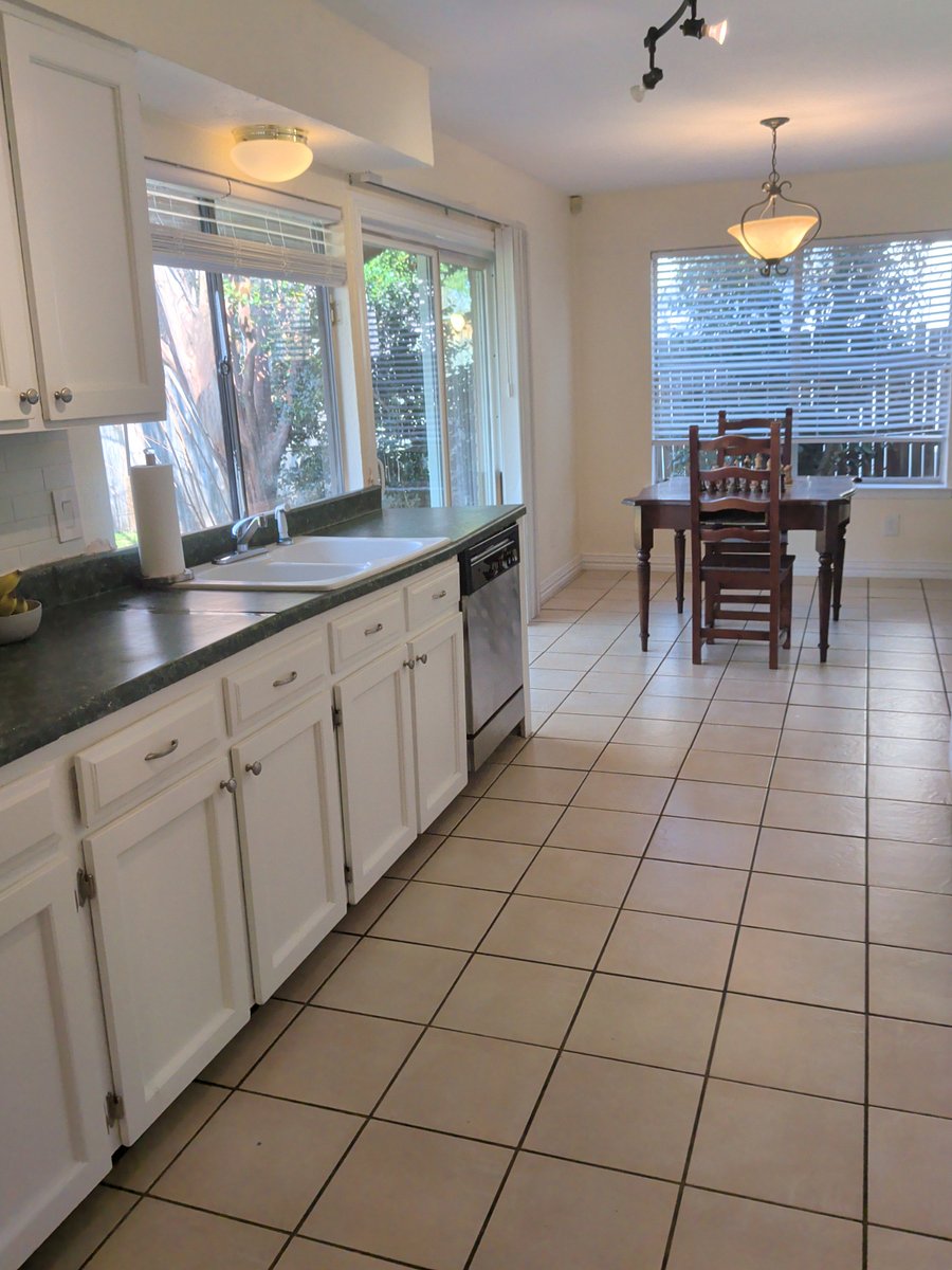 Furnished Finder property 1023086_1 photo 5