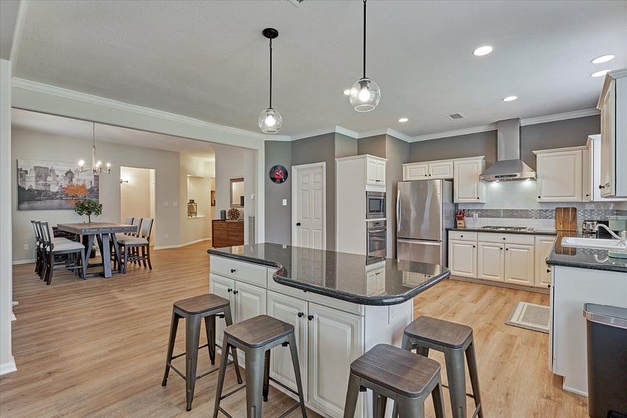 Furnished Finder property 1023114_1 photo 2