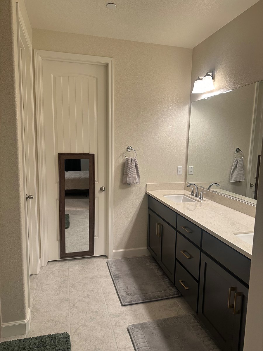 Furnished Finder property 1023117_1 photo 6