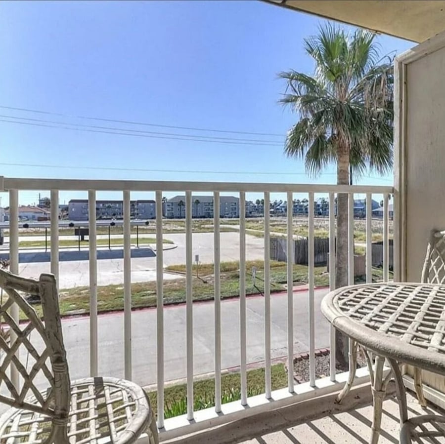 Furnished Finder property 1023147_1 photo 32