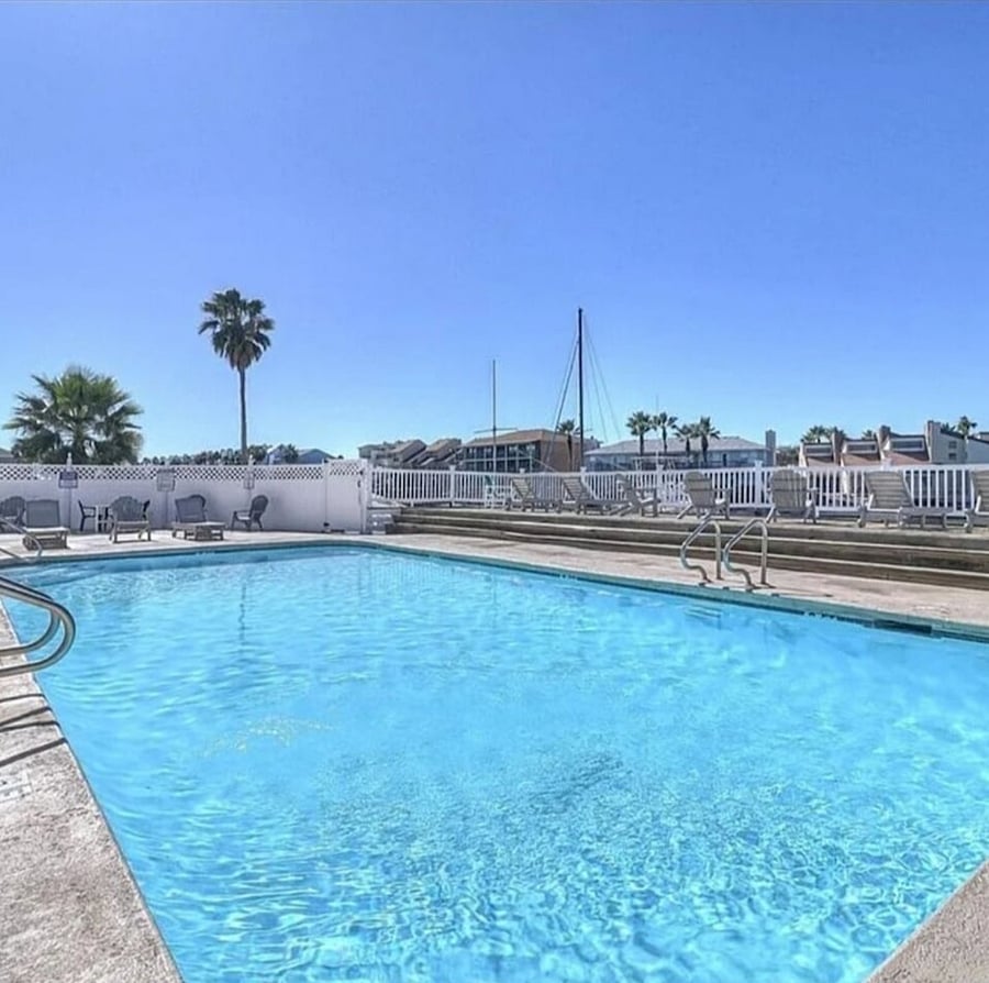 Furnished Finder property 1023147_1 photo 34