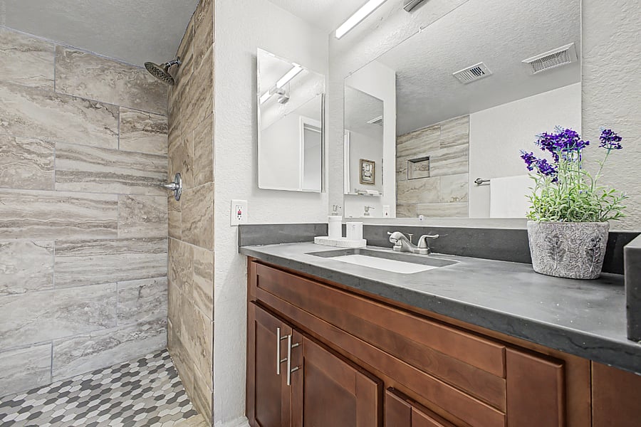Furnished Finder property 1023173_1 photo 11