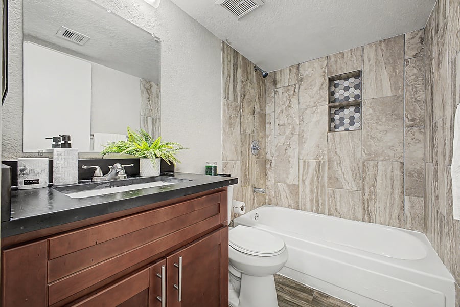 Furnished Finder property 1023173_1 photo 15