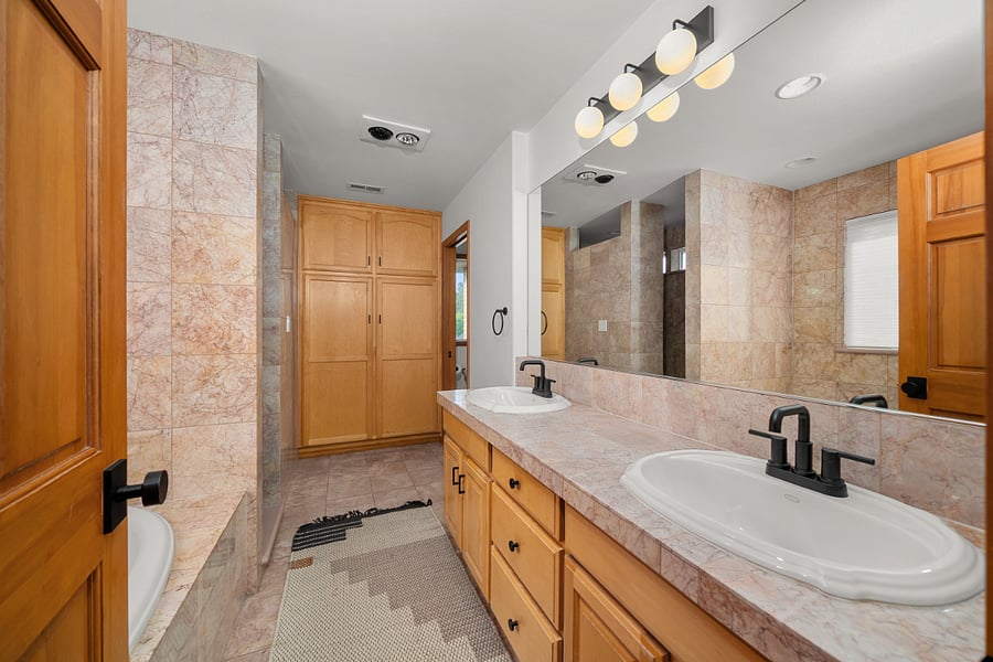 Furnished Finder property 1023175_1 photo 35