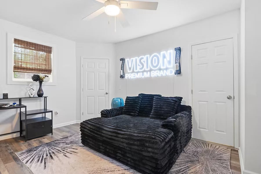 Furnished Finder property 1023176_1 photo 26