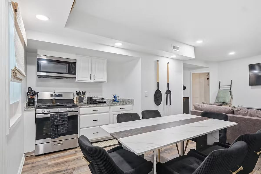 Furnished Finder property 1023176_1 photo 29