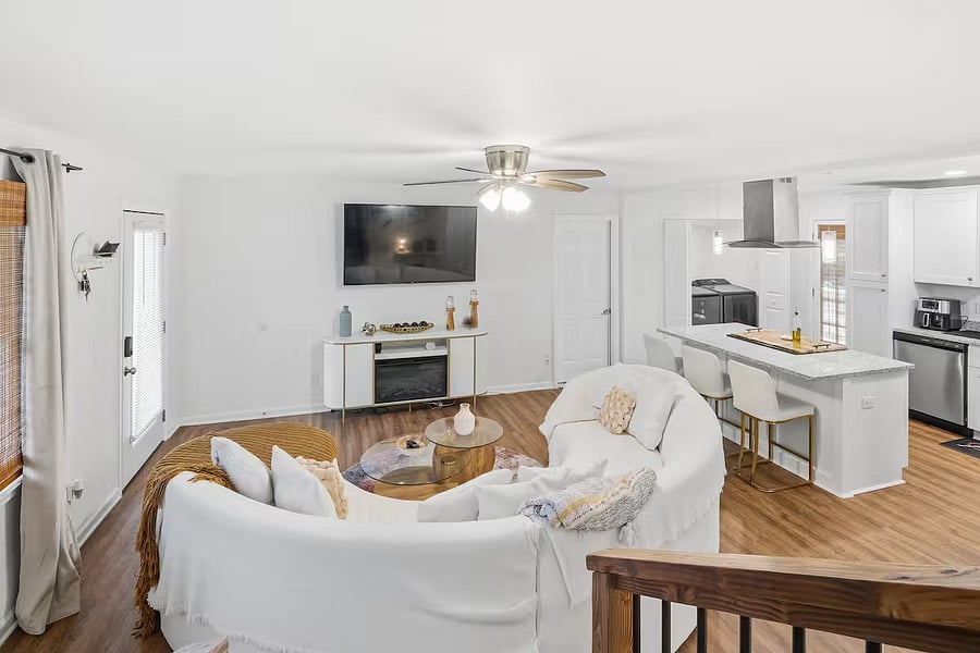 Furnished Finder property 1023176_1 photo 8