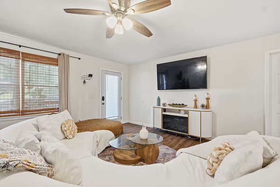 Furnished Finder property 1023176_1 photo 7