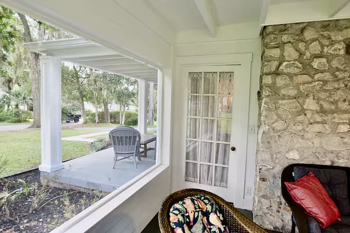 Furnished Finder property 1023178_1 photo 25