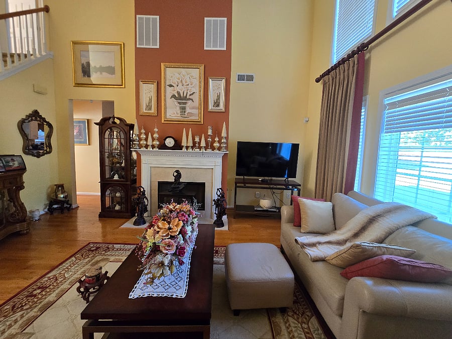 Shared Common Areas: Family Room 2