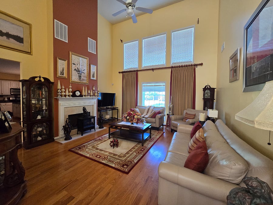 Shared Common Areas: Family Room 1