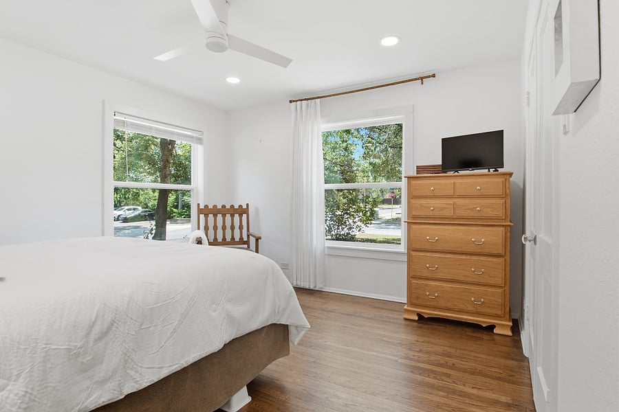 Furnished Finder property 1023198_1 photo 11