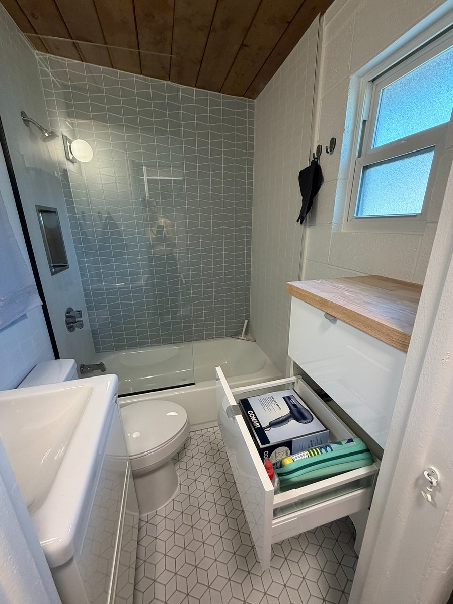 Furnished Finder property 1023204_1 photo 16